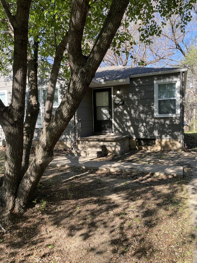 2 Bedroom, 1 Bathroom with unfinished base... - 2 Bedroom, 1 Bathroom with unfinished base... Apartment