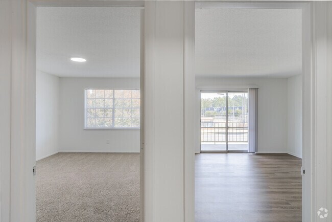 1BR, 1BA - 800SF - Bedroom & Living Room