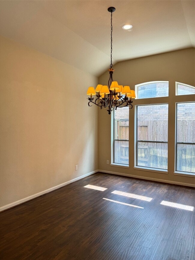 Building Photo - 27926 Barberry Banks Ln