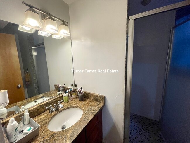 Photo - 64 Louis Prang St