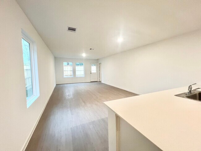 Photo - 1459 Cactus Rose Dr