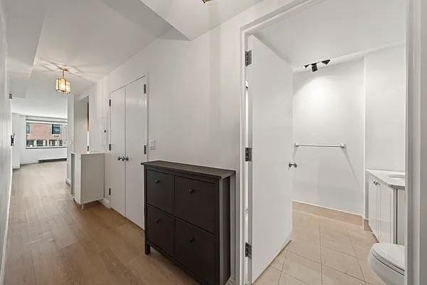 1760 Second Avenue