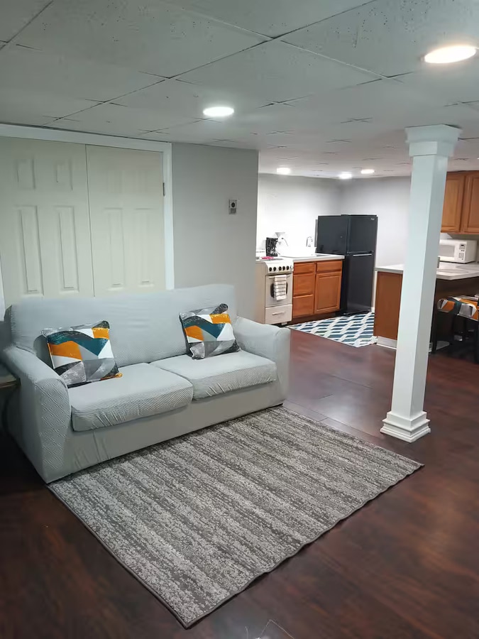 Photo - 13 Loughlin Dr Unit Basement Apt