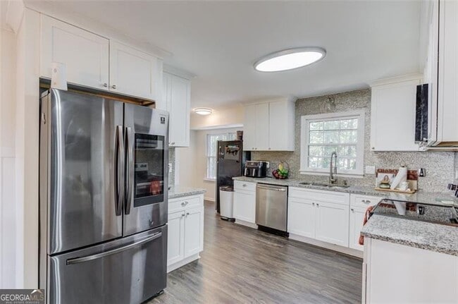 Photo - 3152 Westbrook Trace SW