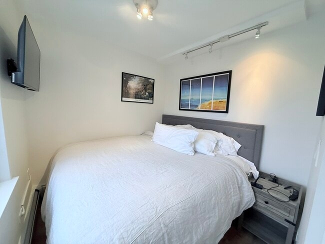 Photo - 3033 N Sheridan Rd Unit 809