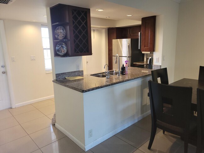 3050 N Palm Aire Dr Unit 508