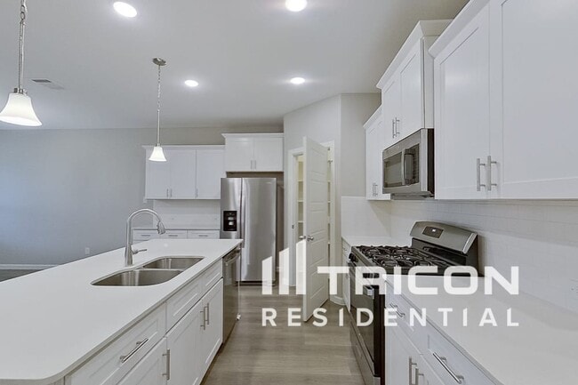 Photo - 608 Cherry Hill Rd