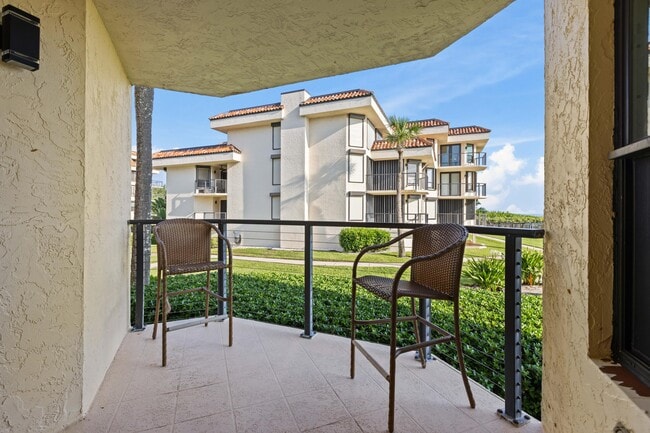 Photo - 4100 N Hwy A1A Unit 113