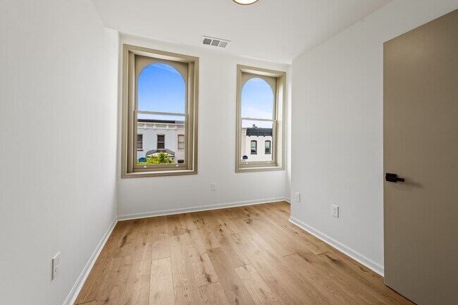1741 Park Ave Unit 3
