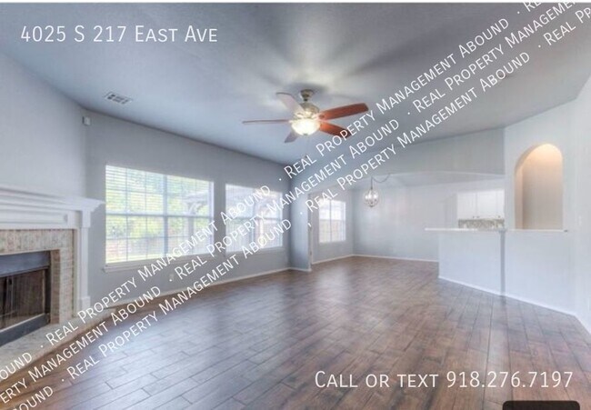 Beautiful 4-Bedroom Home with Office, Cove... - Beautiful 4-Bedroom Home with Office, Cove...