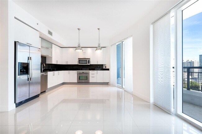 Photo - 60 SW 13th St Unit 1224