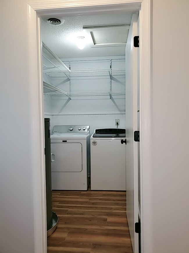 Cuarto de lavandería - 2708 S 17th St Unidad C