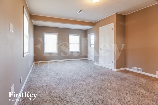 Photo - 4819 NE 45th Terrace