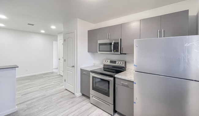 Building Photo - 701 Campbell St Unit C