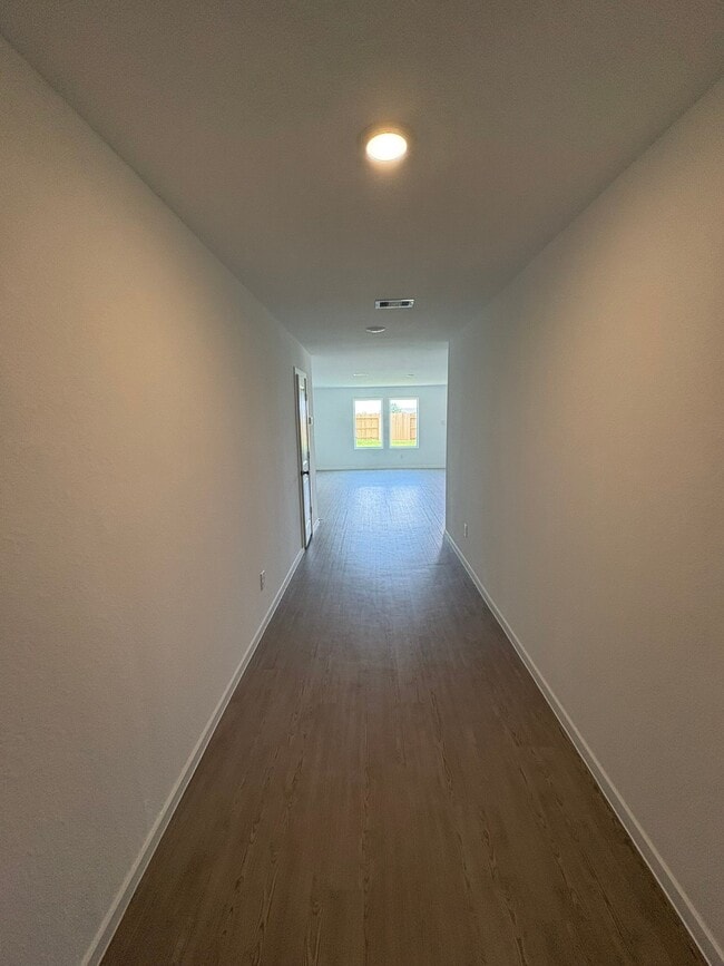 Photo - 16810 Great Highlands Dr