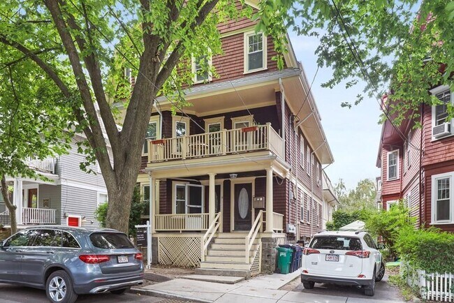 Building Photo - 17 Granville Rd Unit 3 Rental