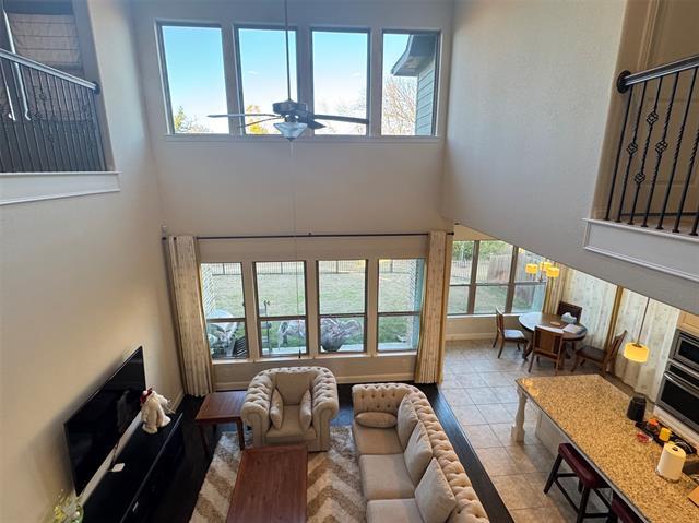 Photo - 2405 Bigleaf Ct