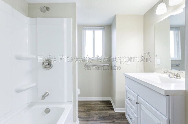 Photo - 10045 Groh Rd Unit 43