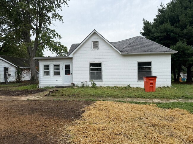 Building Photo - 507 N 1st St
