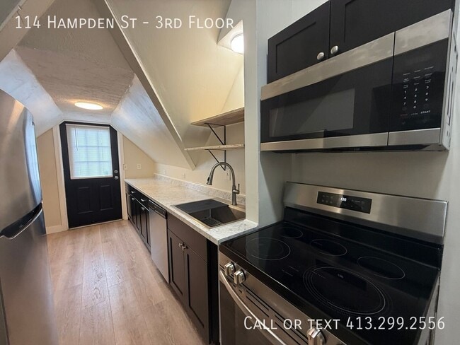 Photo - 114 Hampden St Unit 3rd Floor