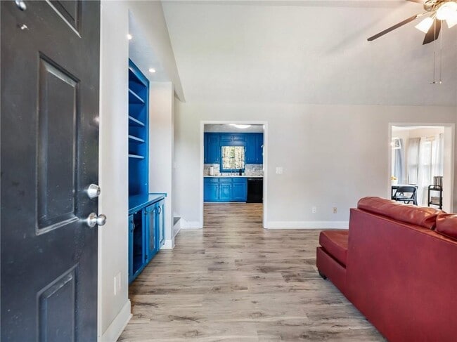 Photo - 443 Rhett Dr