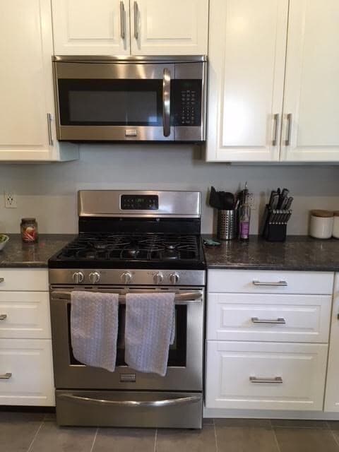 Photo - 37 Bartlett Crescent Unit 1