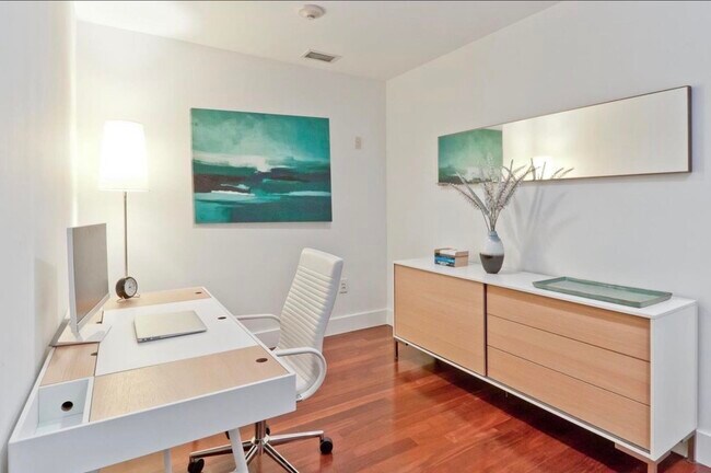 Photo - 77 Hudson St Unit 1809