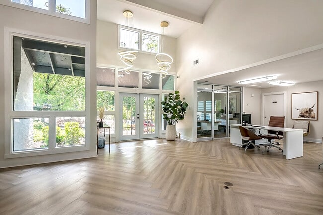 Photo - Edge at Lakeview