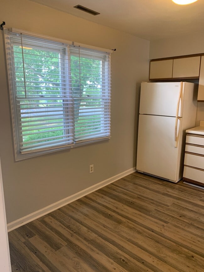 Kitchen 2 - 2410 Ridge Rd