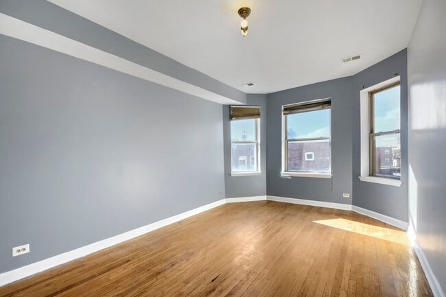 Photo - 7724 S Cornell Ave