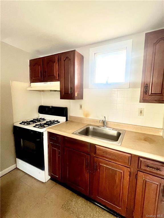 58 Cottage St Apartment Unit 5 Middletown, NY