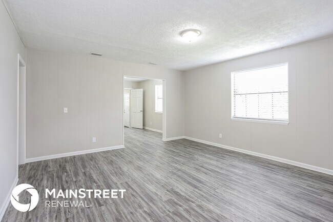 Photo - 6245 Green Pine Ln