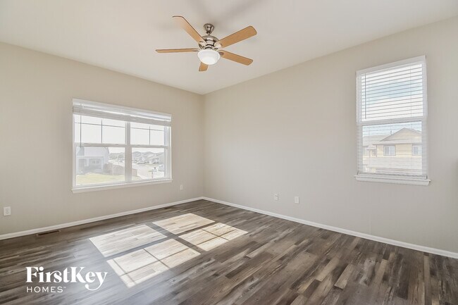 Photo - 7976 Cairn Ct