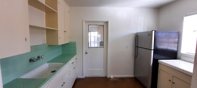 Photo - 366 E Weldon Ave