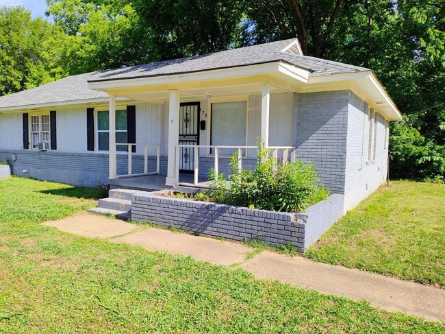 Photo - 772 Waring Rd Townhome