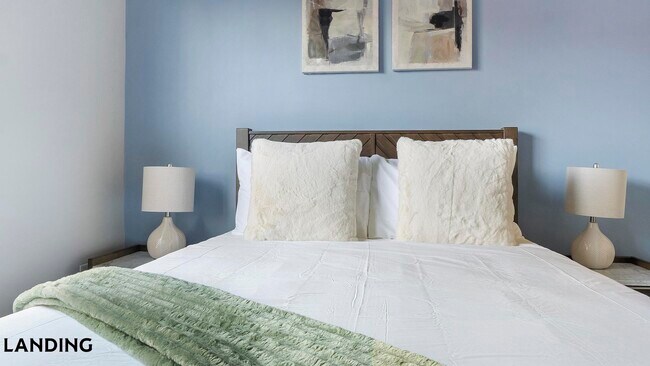 Photo - 49 Boulevard SE Unidad D-543