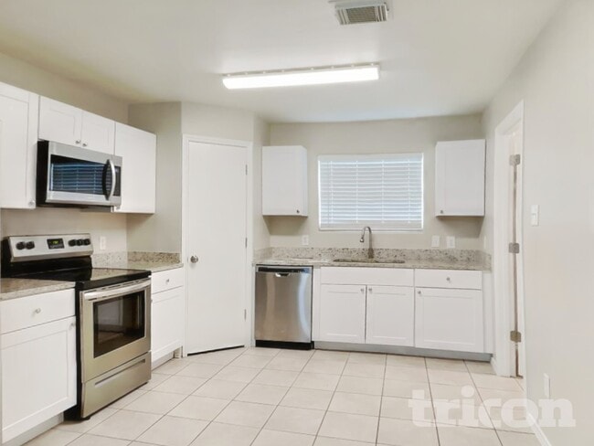 Photo - 5521 Rio Alamo St