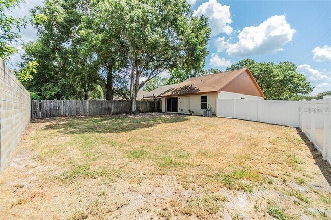 Photo - 3302 Laurel Dale Dr