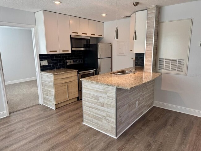 Photo - 2585 Grassy Point Dr Unit 111