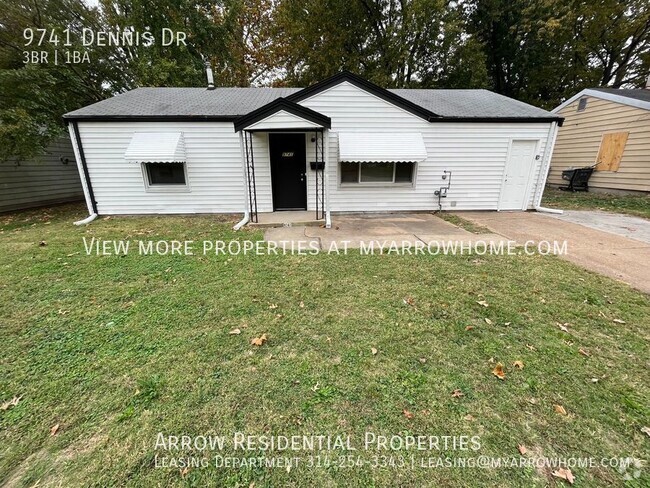 Building Photo - Spacious Three Bedroom One Bath Home Comin...