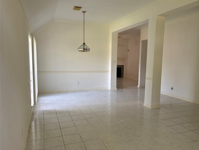 Photo - 15803 Mission Estates Ct