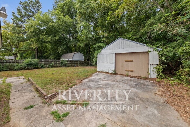 Photo - A Must See!!!!! Section 8 Friendly & Ready...
