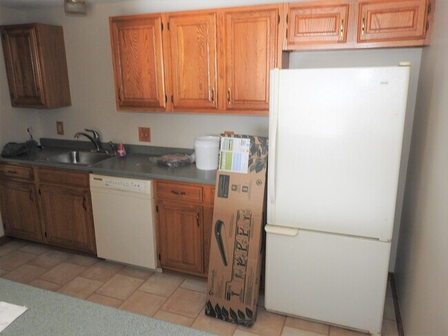 Photo - 132 W Meadow Rd Unit 30