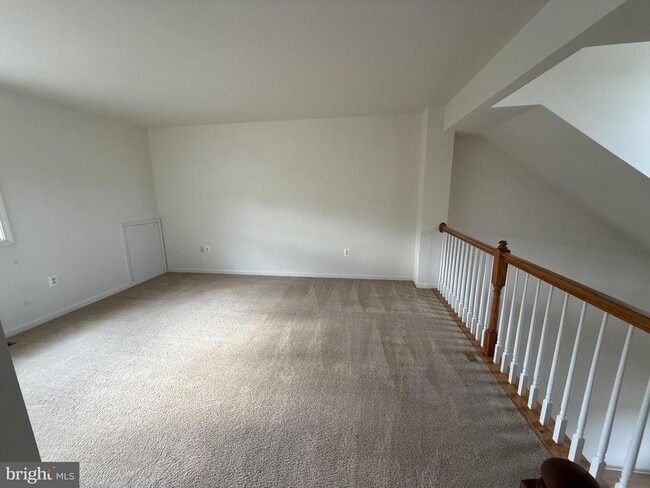 Photo - 28400 Pinehurst Cir