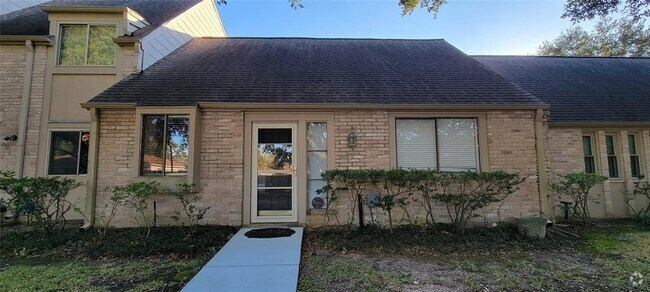 Building Photo - 6604 Montauk Dr Rental