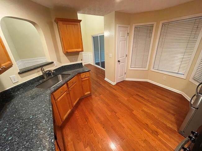 Photo - 3190 Serenade Ct