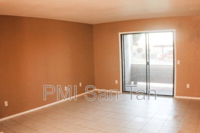 Photo - 2146 W Isabella Ave Unit 120