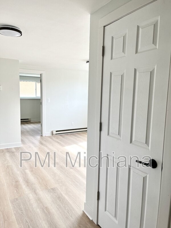Photo - 2254 Huey St