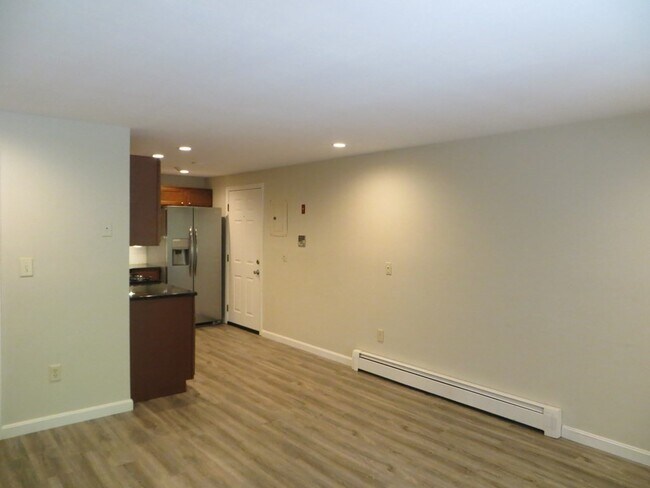 Photo - 49 Parker Ave Unit 8