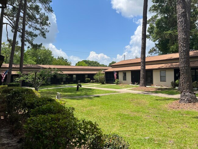 Myrtle Grove Villas